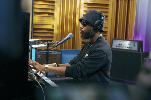 CORY HENRY 19
